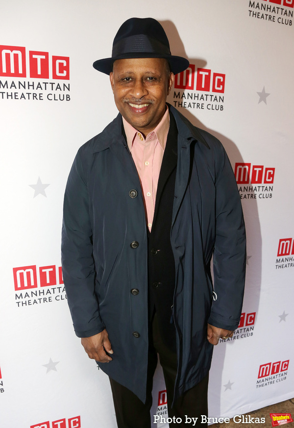 Photos: On the Opening Night Red Carpet for HOW I LEARNED TO DRIVE Image