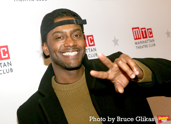 Photos: On the Opening Night Red Carpet for HOW I LEARNED TO DRIVE Image
