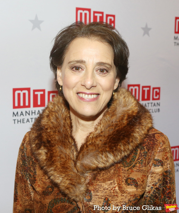 Photos: On the Opening Night Red Carpet for HOW I LEARNED TO DRIVE Image