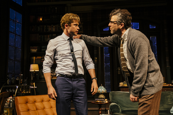 Photos: See Zachary Quinto, Calista Flockhart, Graham Phillips & Aimee Carrero in WHO'S AFRAID OF VIRGINIA WOOLF? Image