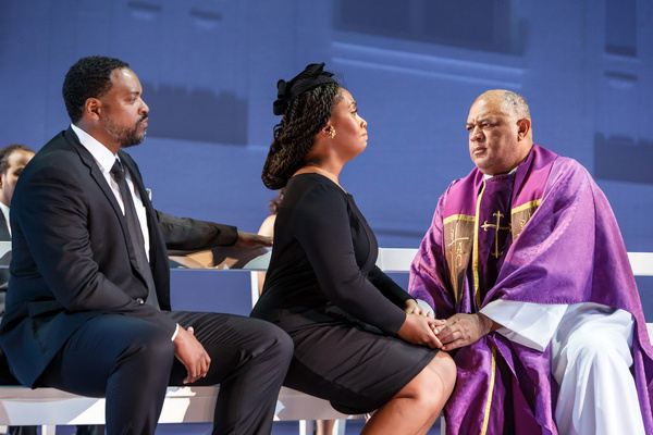 Photos: First Look at BLUE at Pittsburgh Opera Image