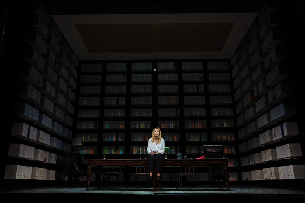 Photos: First Look at Jodie Comer in PRIMA FACIE in the West End Image