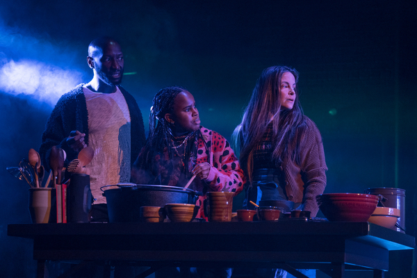 Photos: Get a First Look at Daniel Craig and Ruth Negga in MACBETH Image