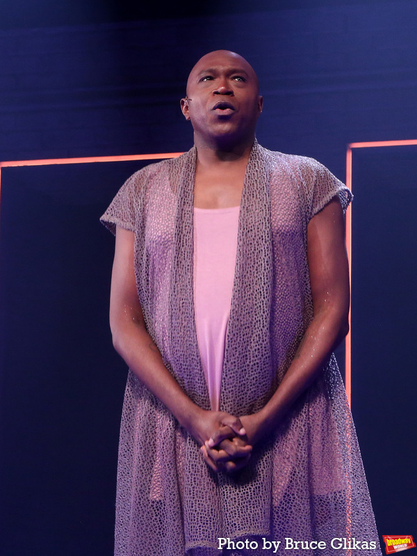 Photos: A STRANGE LOOP Cast Takes Opening Night Bows Image