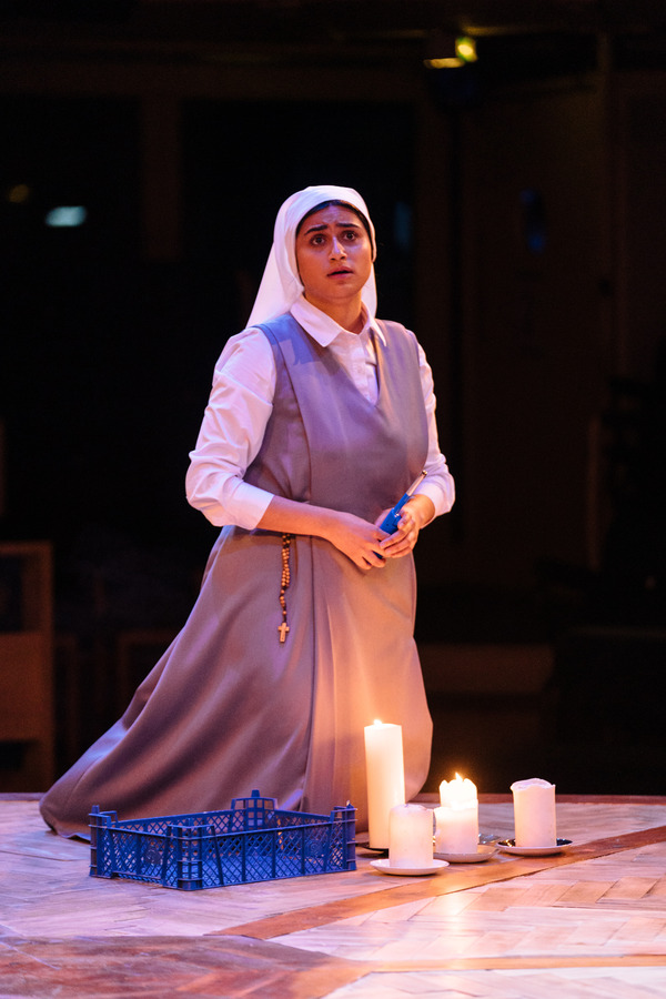 Photos: First Look at ELECTRIC ROSARY at the Royal Exchange Image
