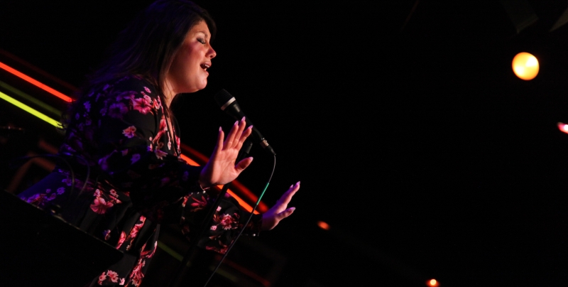 Review: Jane Monheit Enchants Birdland Audience With Excellent COME WHAT MAY Concert Running Through April 30th  Image