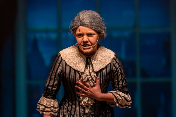 Photos: New Albany Middle School Theatre Dept's MARY POPPINS JR. Image