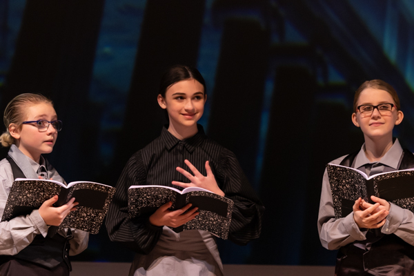 Photos: New Albany Middle School Theatre Dept's MARY POPPINS JR. Image