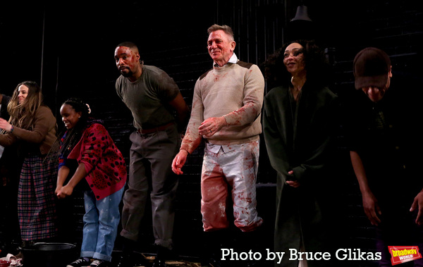 Photos: Daniel Craig, Ruth Negga, and the Cast of MACBETH Take Opening Night Bows Image