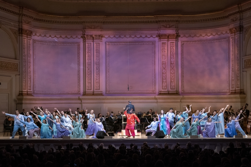 Review: THE NEW YORK POPS 39TH BIRTHDAY GALA at Carnegie Hall by Guest Reviewer Andrew Poretz 