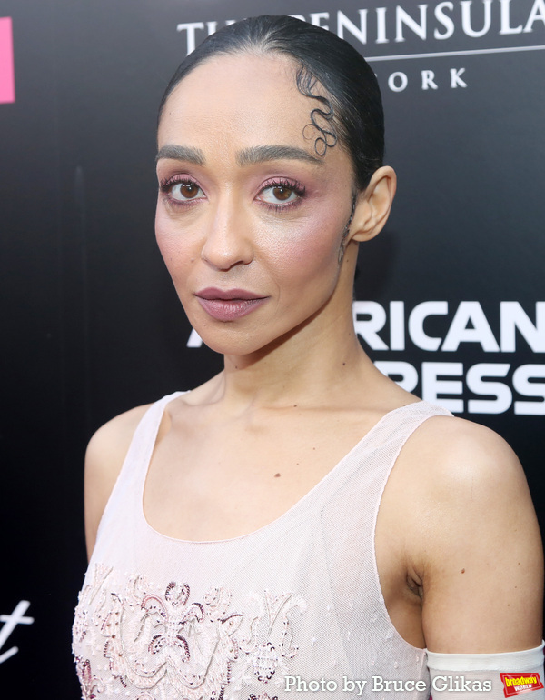 Photos: The Cast of MACBETH Walks the Red Carpet on Opening Night Image