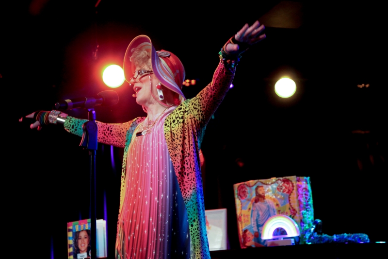 Review: LEOLA'S LADYLAND LOUNGE Welcomes Brandi Burkhardt and Jen Houston to The Green Room 42 Image
