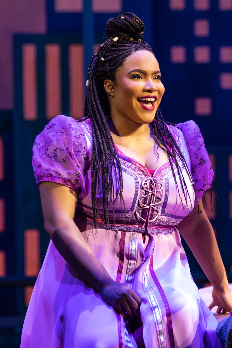 Review: TOOTSIE at Dolby Theatre Image