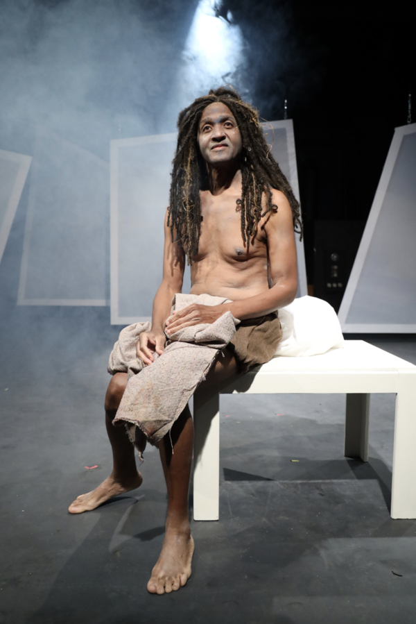 Photos: Inside Look at Ron Sossi and the Odyssey Theatre Ensmeble's Production of WAKINGS! 