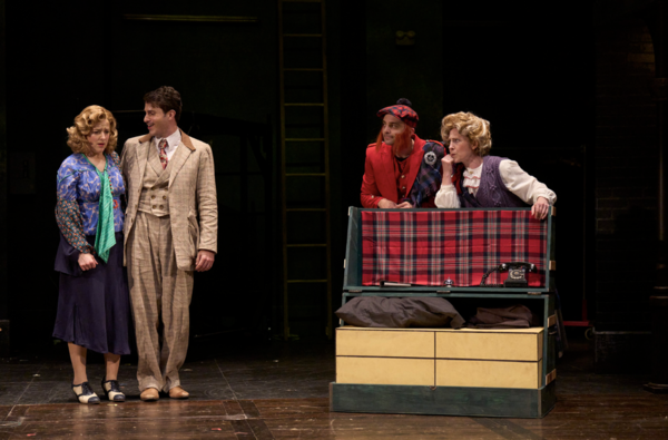 Photos: Inside Look at Great Lakes Theater's THE 39 STEPS Image