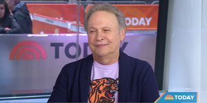 Billy Crystal Talks Starring in His First Broadway Musical on TODAY Video