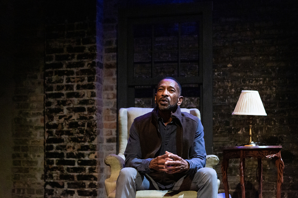 Photos: First Look at the Chicago Premiere of AT THE VANISHING POINT at The Gift Theatre 