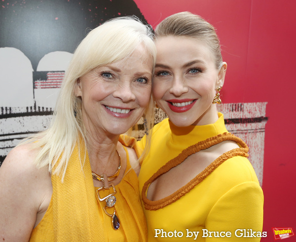 Marriann Hough and daughter Julianne Hough Photo