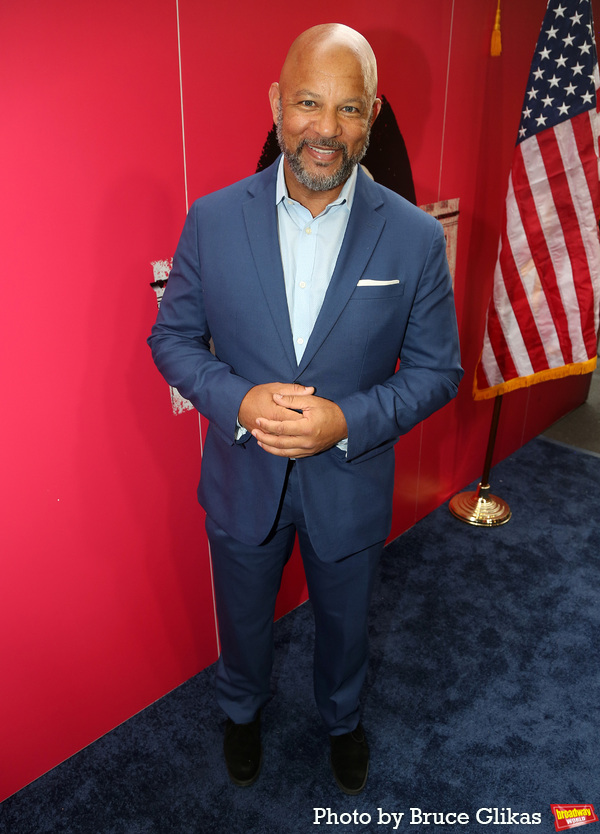 Photos: Inside POTUS' Opening Night Starry Blue Carpet Arrivals Image