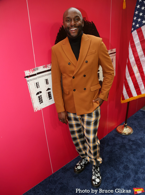 Photos: Inside POTUS' Opening Night Starry Blue Carpet Arrivals Image