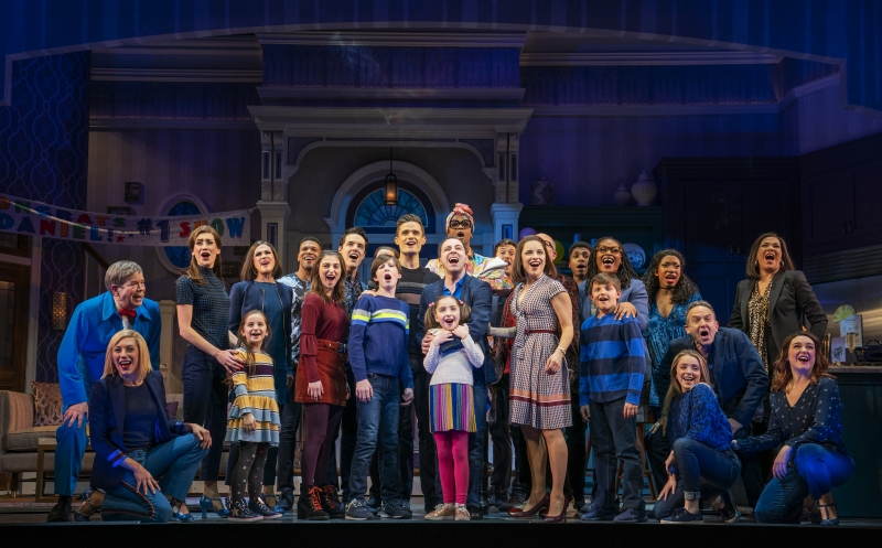Interview: How MRS. DOUBTFIRE Star Rob McClure Is Throwing Audiences for a 'Loop' Image
