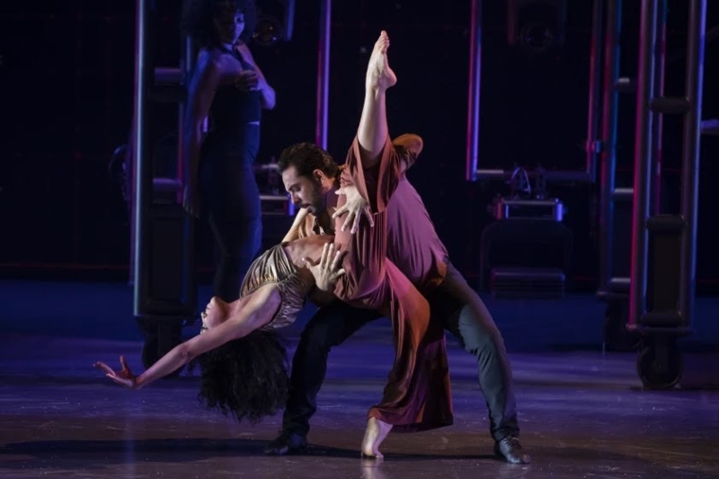 BWW Dance Review: The New BOB FOSSE'S DANCIN' Dazzles and Delivers in A Glistening Homage at The Old Globe Theatre  Image