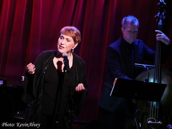 Photos: 'The Rose' Composer Amanda McBroom Finally Meets Bette Midler! Image