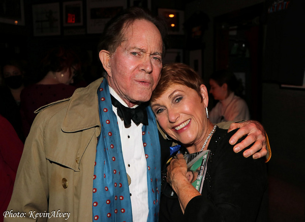 Photos: 'The Rose' Composer Amanda McBroom Finally Meets Bette Midler! Image
