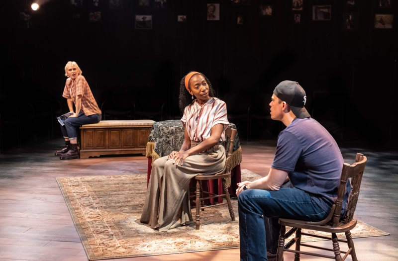 Review: THE UPSTAIRS DEPARTMENT at Signature Theatre Image