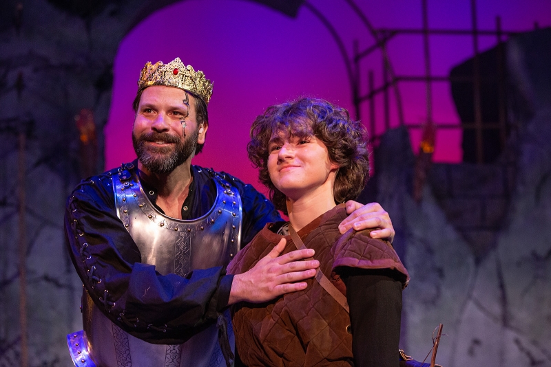 Review: David Lee's 'Sparkling and Winning' Adaptation of LERNER AND LOEWE'S CAMELOT at Studio Tenn 