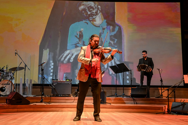 Photos: First Look at Leonardo Suarez Paz's PIAZZOLLA 100 Tour Image