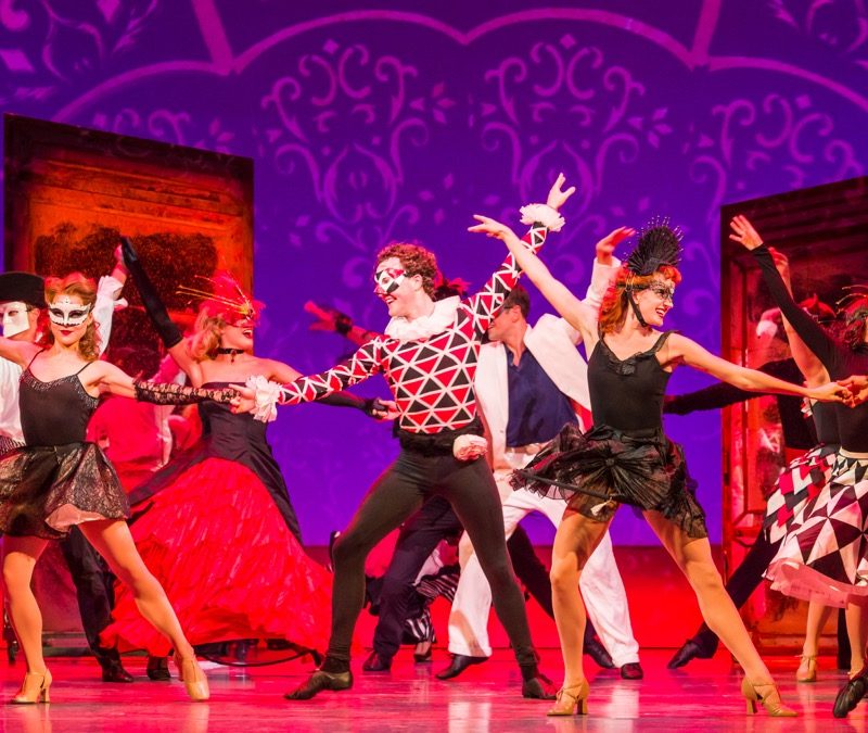 Guest Reviewer Kym Vaitiekus Shares His Thoughts On  AN AMERICAN IN PARIS 