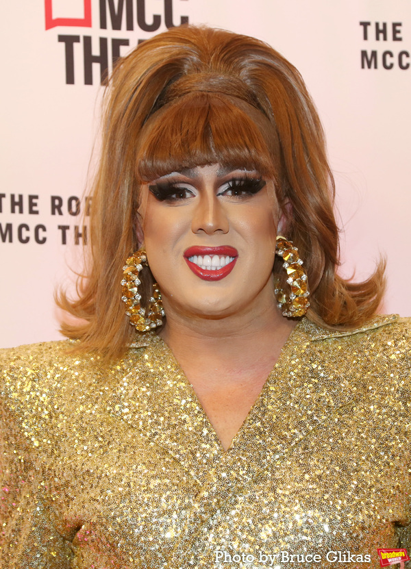 Photos: On the Red Carpet for Opening Night of MCC's WHICH WAY TO THE STAGE Image