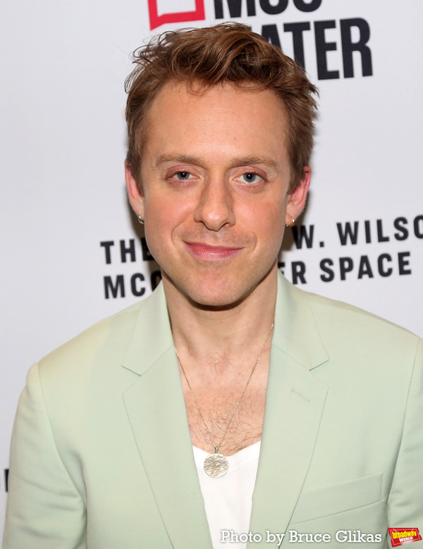 Photos: WHICH WAY TO THE STAGE Celebrates Opening Night! Image