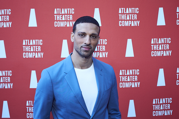 Photos: See Lea Michele, Ari'el Stachel, LaChanze & More at Atlantic Theater Company's 2022 Gala  Image