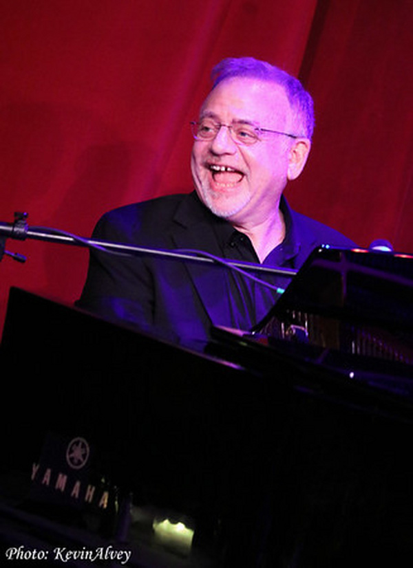 Photos: Marc Shaiman Is Debbie Gravitte's PLUS 1 At Birdland 