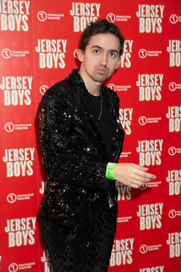 Photos: On the Red Carpet at the JERSEY BOYS Media Night 
