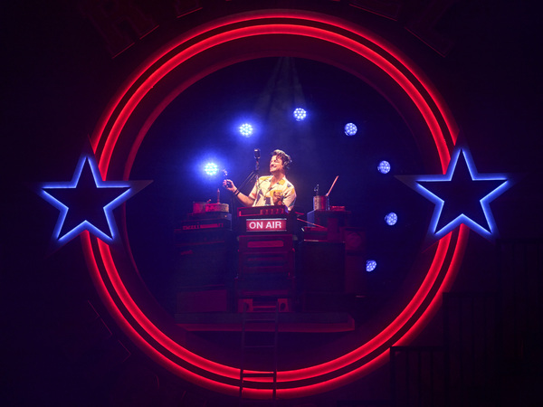 Photos: First Look at All New Photos From GREASE in the West End Image