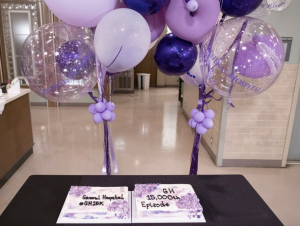 Photos: GENERAL HOSPITAL Celebrates 15,000th Episode Milestone Image