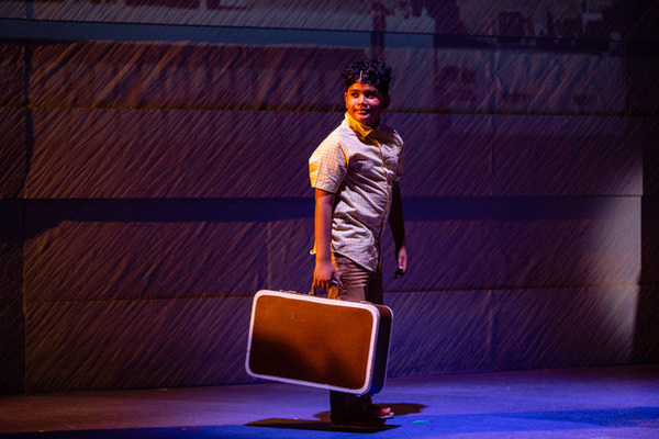 Photos: ON YOUR FEET! Gets Spanish-Language World Premiere at GALA Hispanic Theatre Image