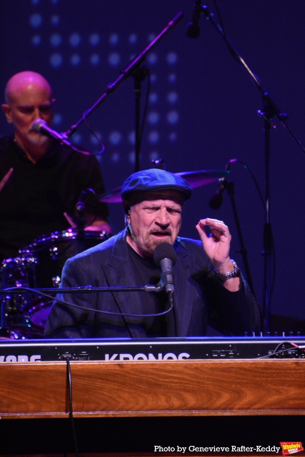 Photos: Micky Dolenz and Felix Cavaliere Bring 'THE LEGENDS LIVE!' to the Patchogue Theatre 