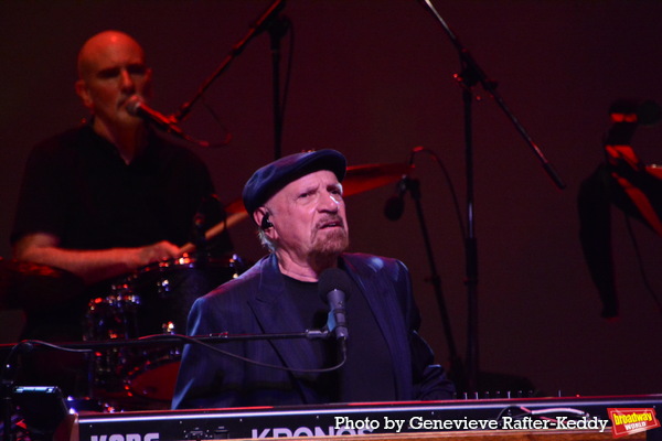 Photos: Micky Dolenz and Felix Cavaliere Bring 'THE LEGENDS LIVE!' to the Patchogue Theatre 