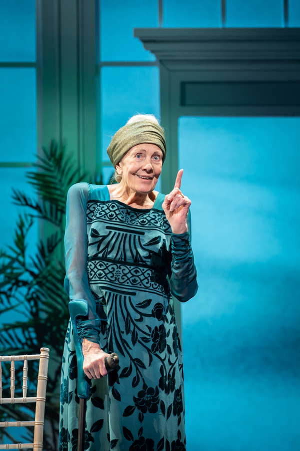 Photos: First Look at the Cast of MY FAIR LADY at the London Coliseum Image
