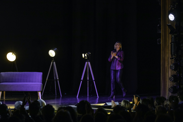 Photos: First Look at the World Premiere of CAPTAIN SANDY LIVE! Image