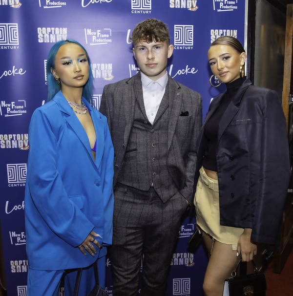 Photos: First Look at the World Premiere of CAPTAIN SANDY LIVE! Image