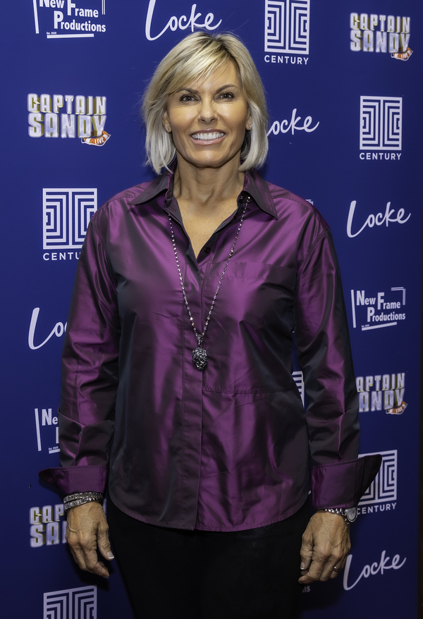 Photos: First Look at the World Premiere of CAPTAIN SANDY LIVE! Image