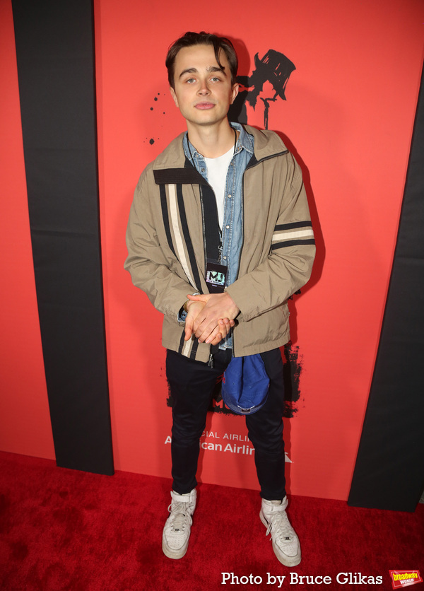 Photos: MJ Celebrates 10 Tony Nominations at Tavern on The Green Image