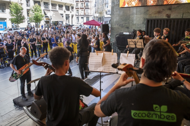 La Música del Reciclaje y EL REY LEÓN se unen para celebrar el Día Mundial del Reciclaje Image