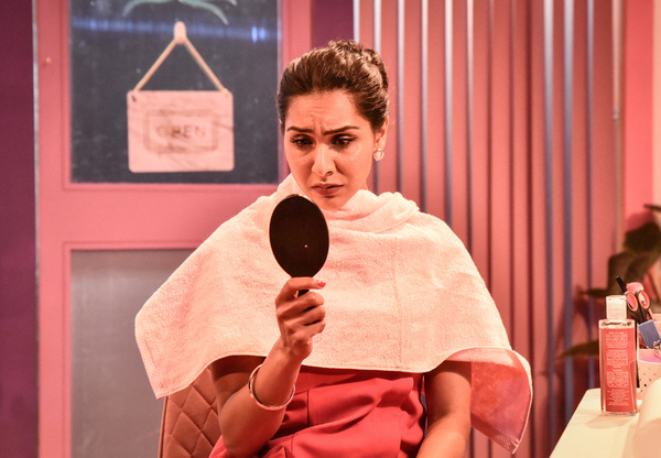 Photos: First Look at Hampstead Theatre's LOTUS BEAUTY Image