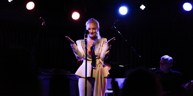Review: Brandi Burkhardt Is A Wonder In FINDING WONDERLAND at The Green Room 42 Image
